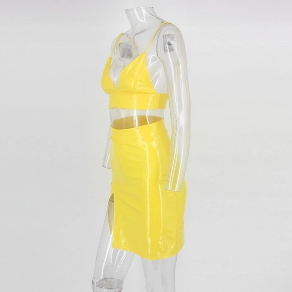 🍋Lemon Latex 🍋 Crop & Skirt Two Piece - Picture 2 of 2